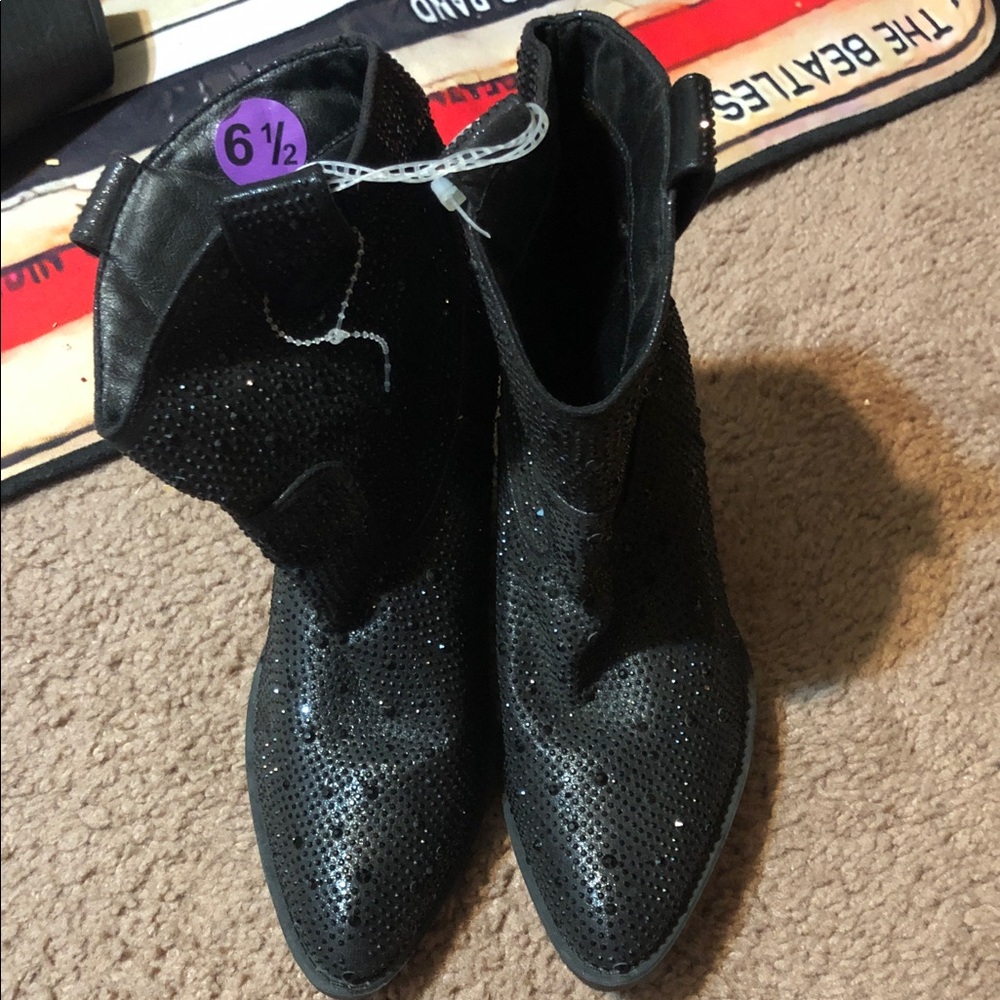 Elegant Black Rhinestone Ankle Boots